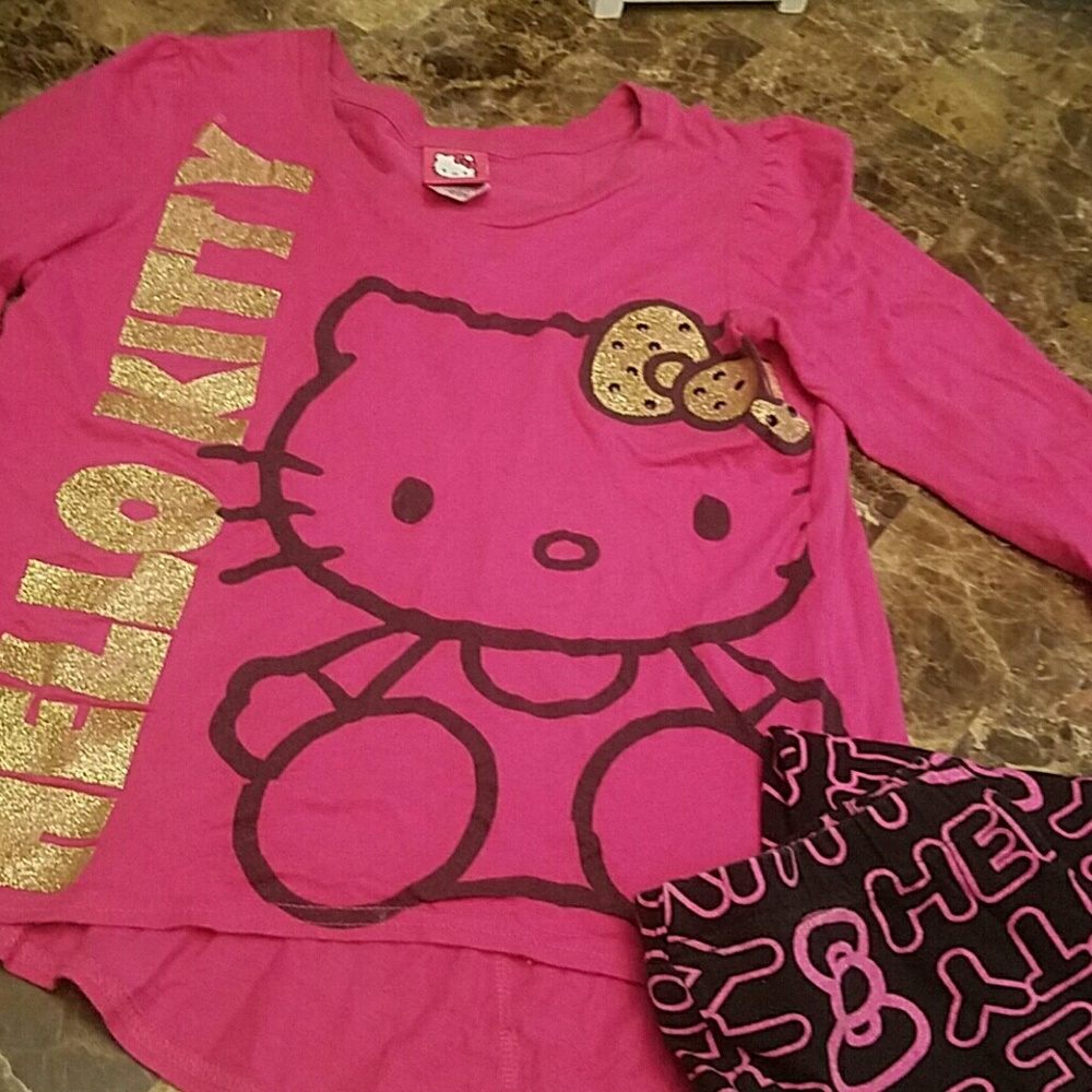 Hello Kitty blouse with matching leggings